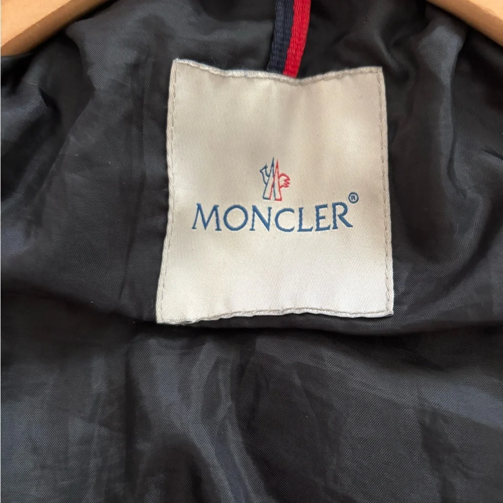 SALE‼️MONCLER Down Black Puffer Jacket with adjustable hood size 1 - Picture 12 of 16